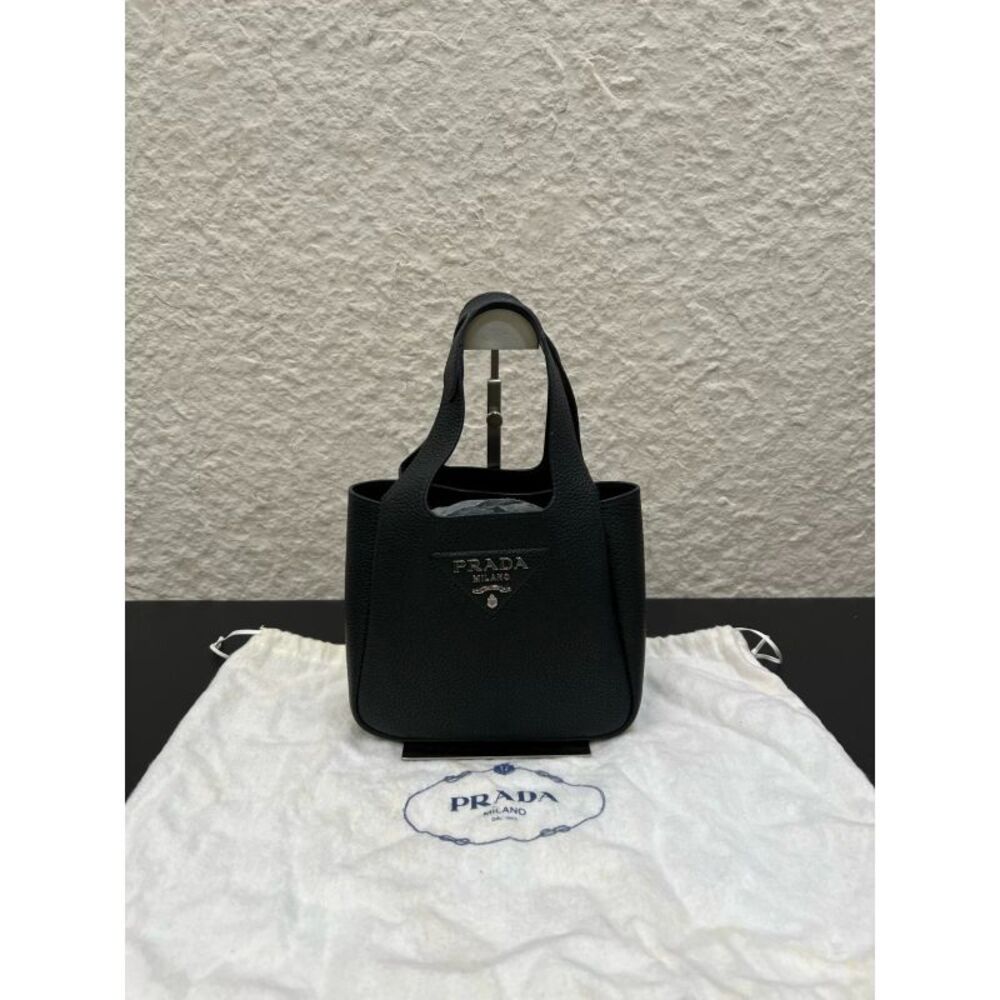 Prada Women Pre-Loved Bag Very Good Condition